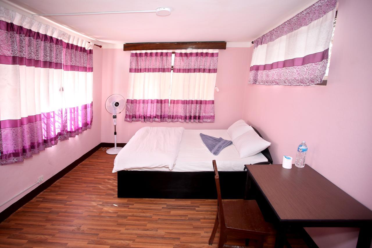 Mitra Garden Inn Kathmandu Exterior photo